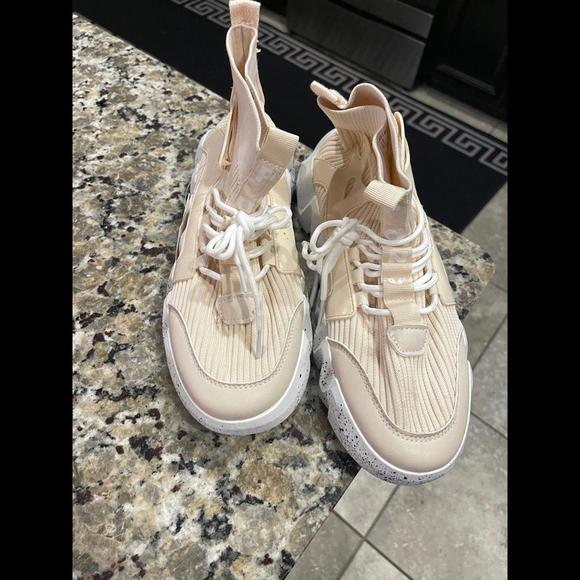 Pony PP1 MOON Zig Tech FoamAthletic Sneakers Cream Men’s Size 10